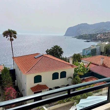 Ocean Cliffs Apartments Funchal  Exterior photo