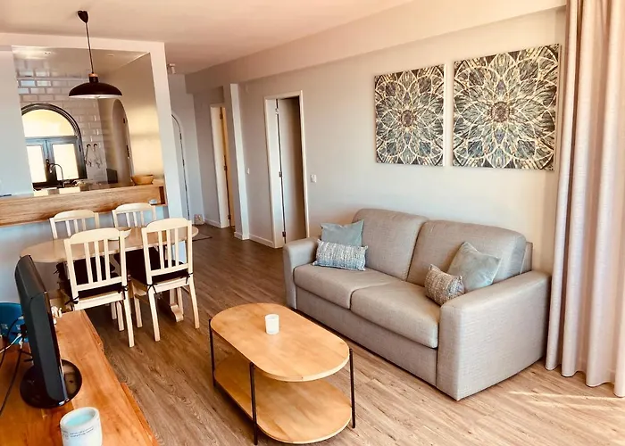 Ocean Cliffs Apartments